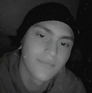 Meet your Posher, Eddie